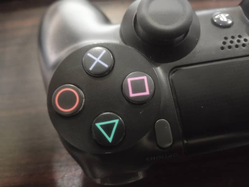 Original DualShock 4 Controller 0