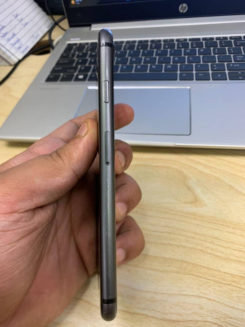 iphone 8 2