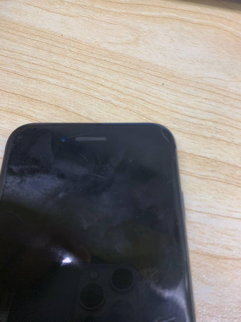 iphone 8 3