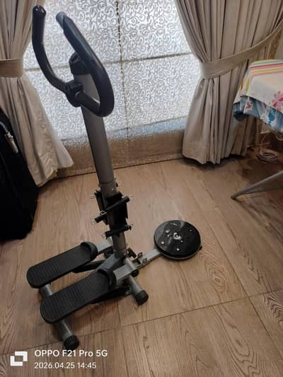 imported stepper with twister like new for weight loss