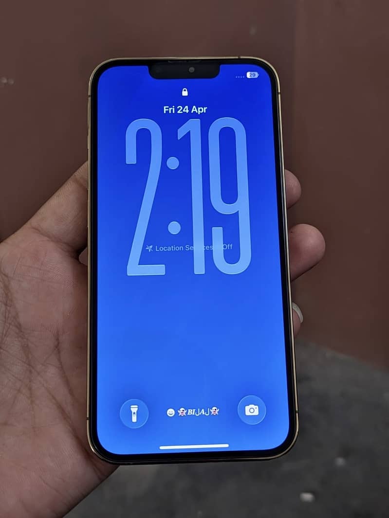 iPhone 13 Pro 1