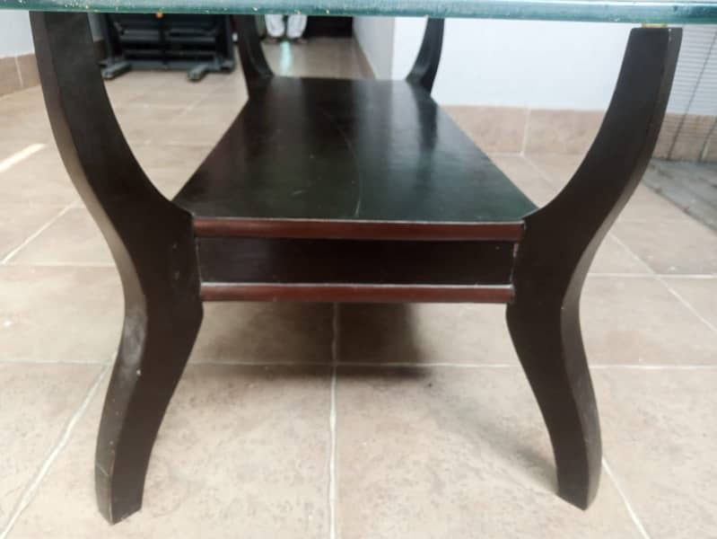 Sofas with table 4