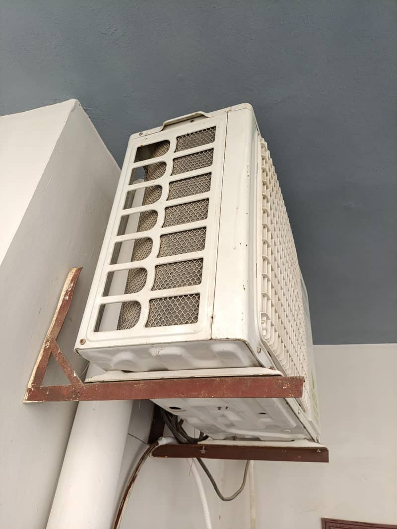 Orient DC Inverter Split AC 9