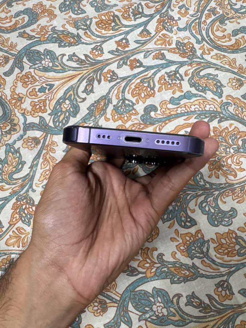 iPhone 14pro 0