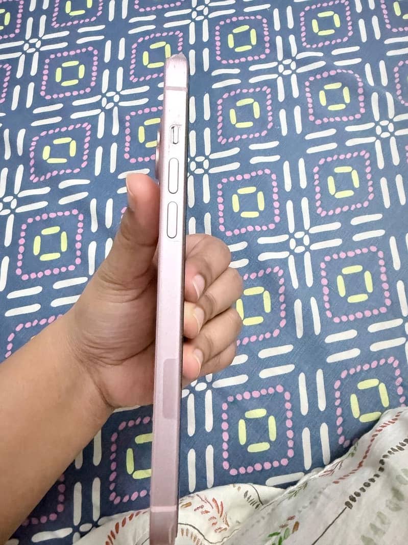 Iphone 15plus jv 4