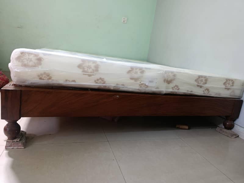 double mattress Bed 0