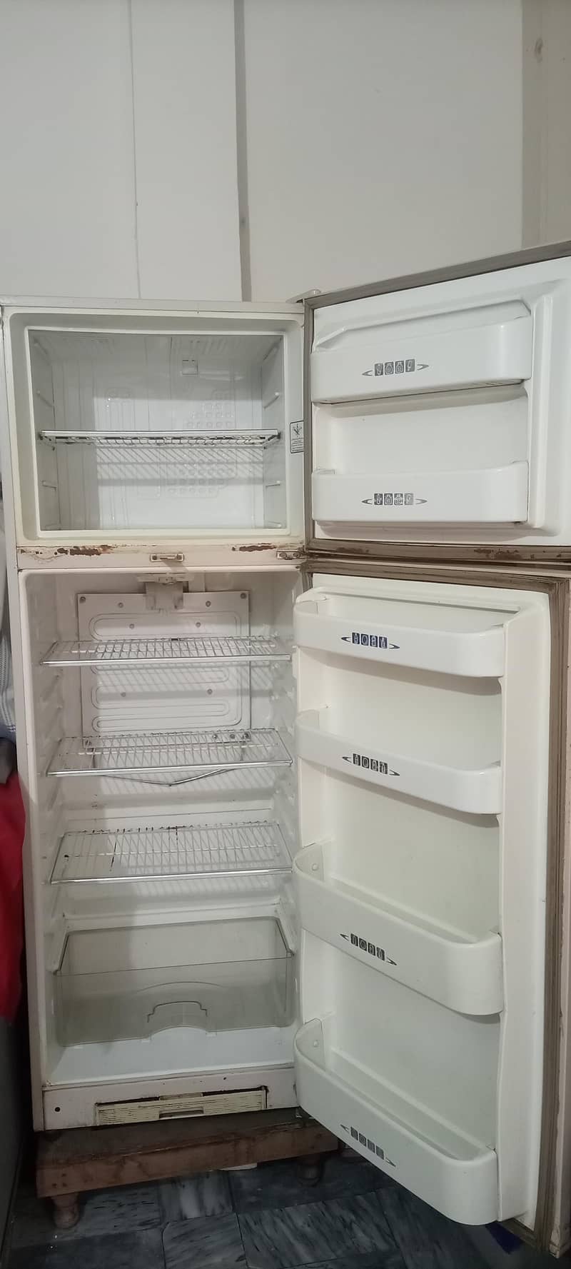 Refrigerator. 5