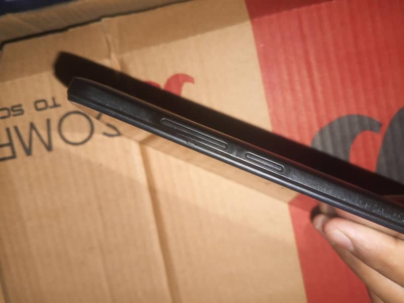 Redmi A2+ 1