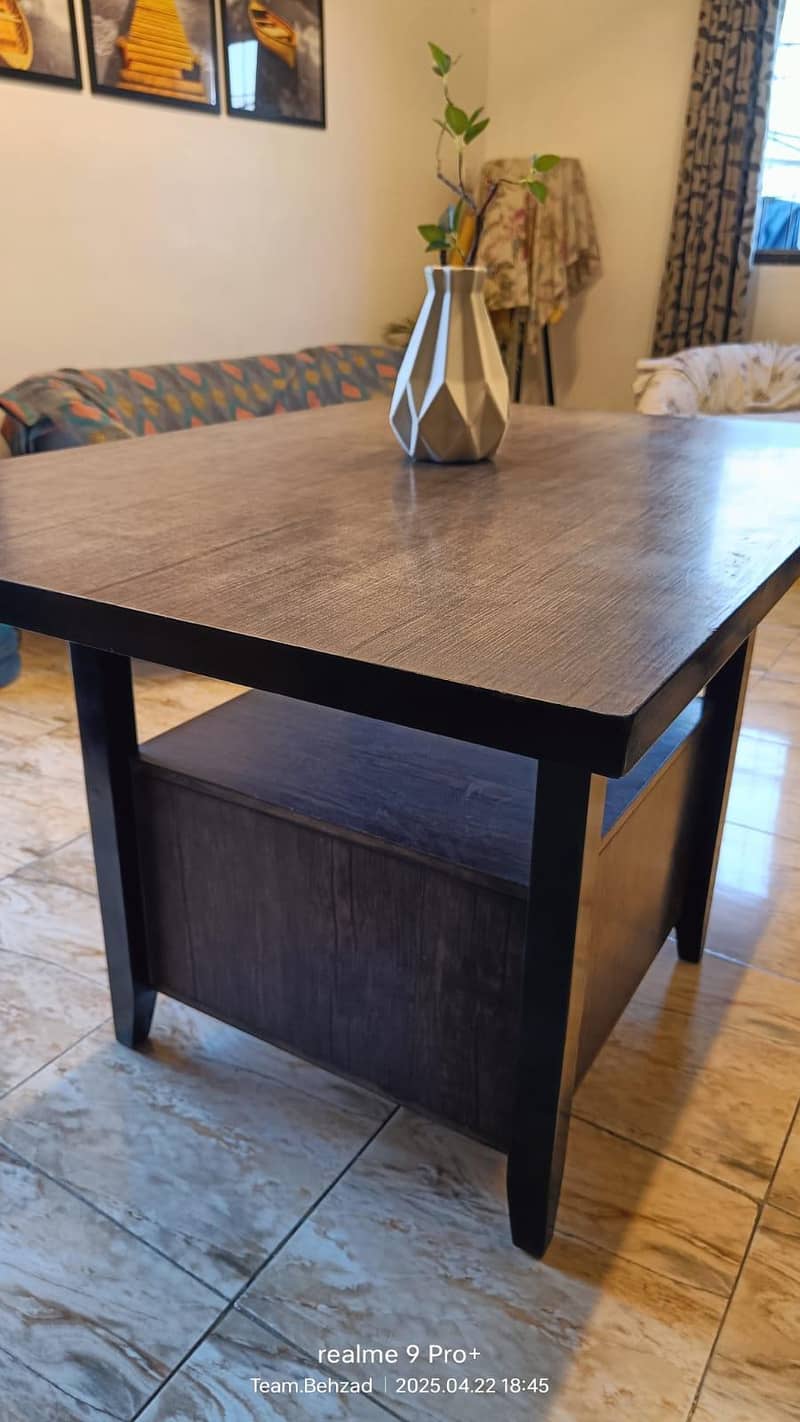 Habbit Dining Table 3