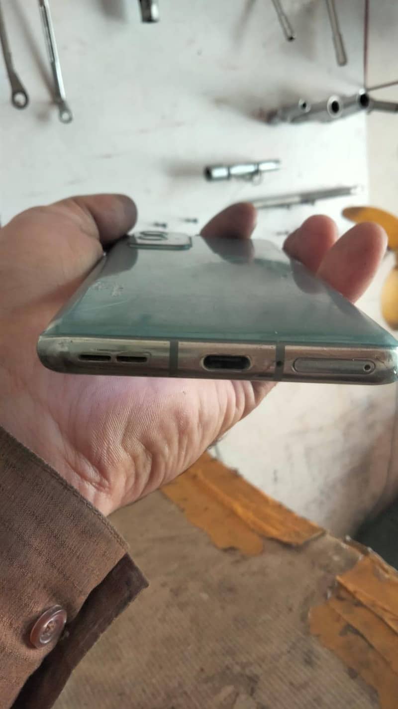 one plus 9pro 5g 4
