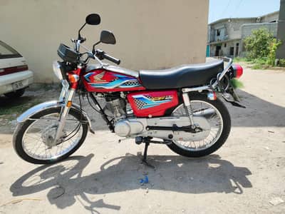 Honda CG 125  (Isb Reg) (Almost new bike)