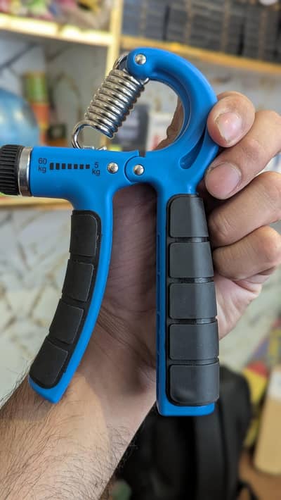 Hand Grippers (Mini, 60 KG & 100 KG) – Perfect for Every Grip Level