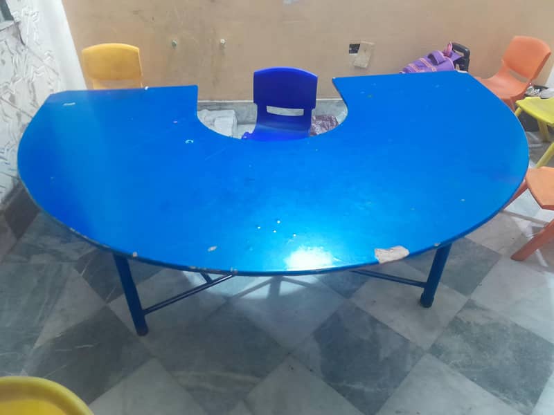 3 school tables 0