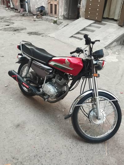 125 Special edition only 10K Driven