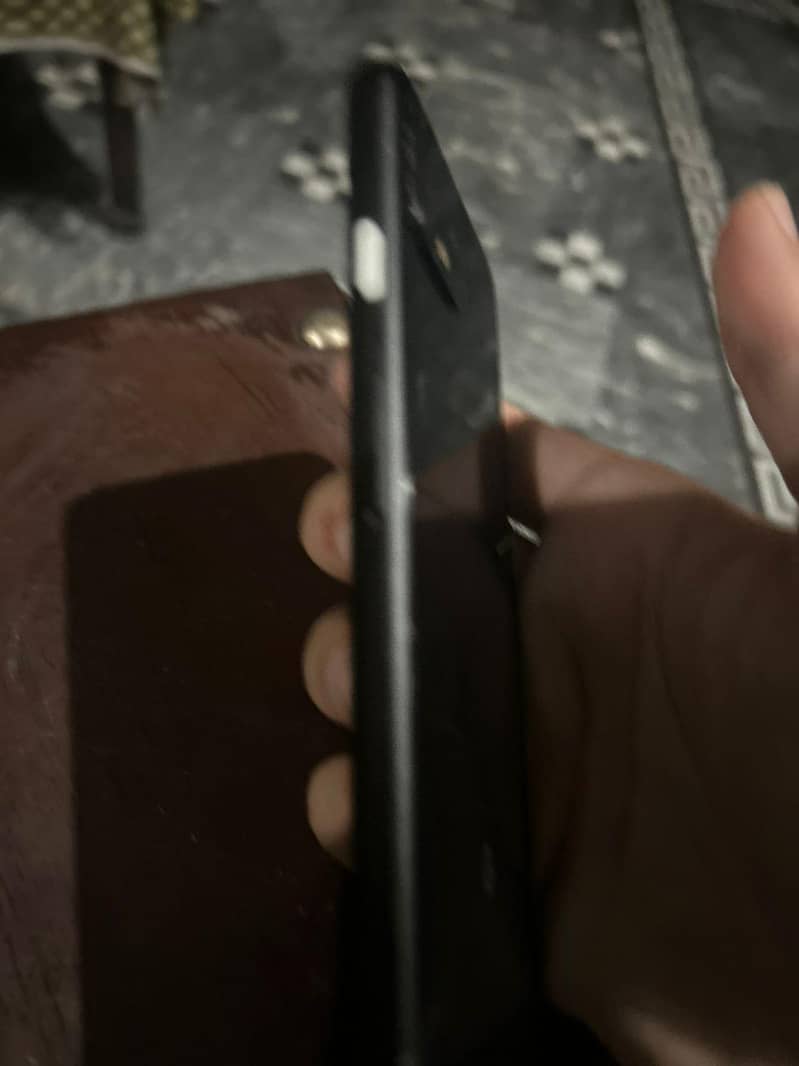 Google Pixel 4 - 10/10 condition 3