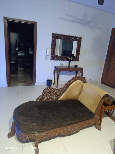 very good condition dewan 10/10 must buy contact 03009639335 for more