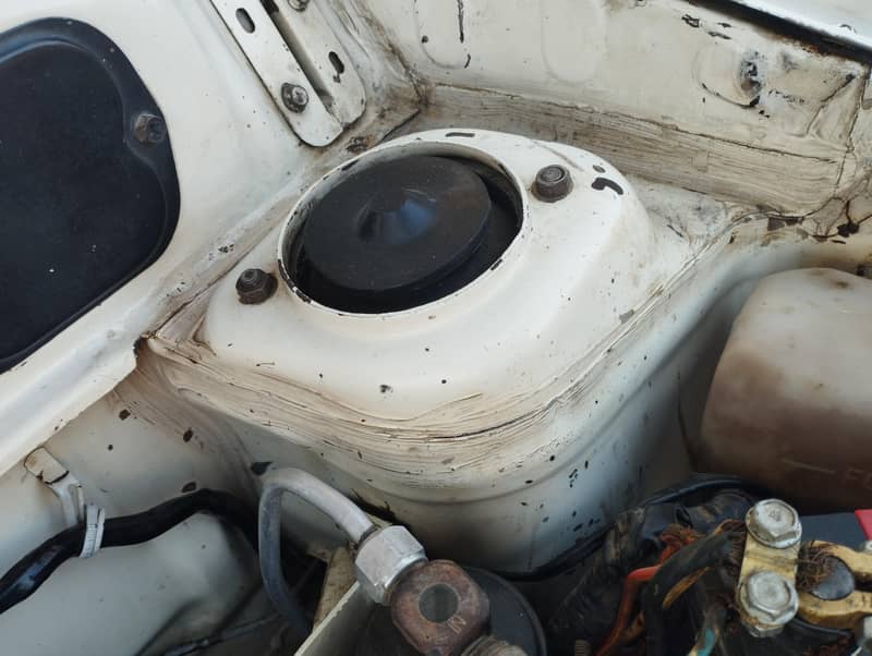 Mehran 2010 model 3
