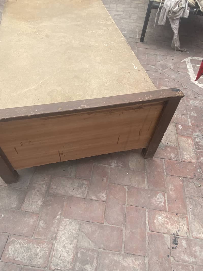 Single bed 3
