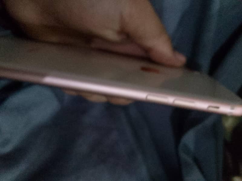 iphone 8 plus read ad 1