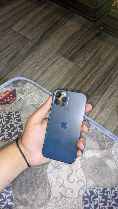 I phone 12 pro 128gb