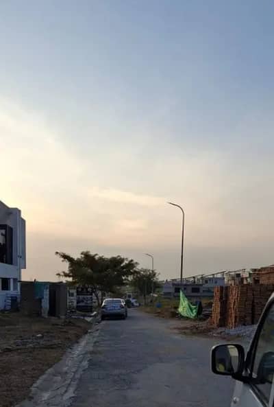 One kanal prime location plot available for sale in naral anchorage