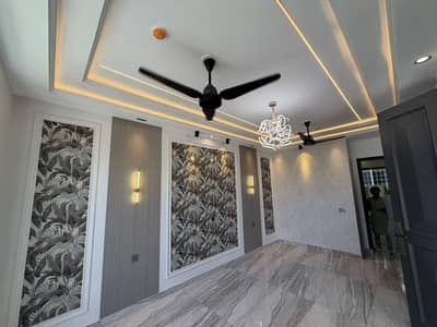DHA RAHBAR FIVE MARLA BRAND NEW BEAUTIFUL HOUSE IS AVAILABLE FIR SALE