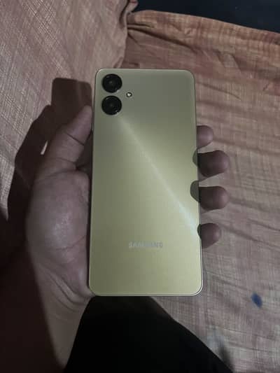 Samsung A06 64 Gb with box