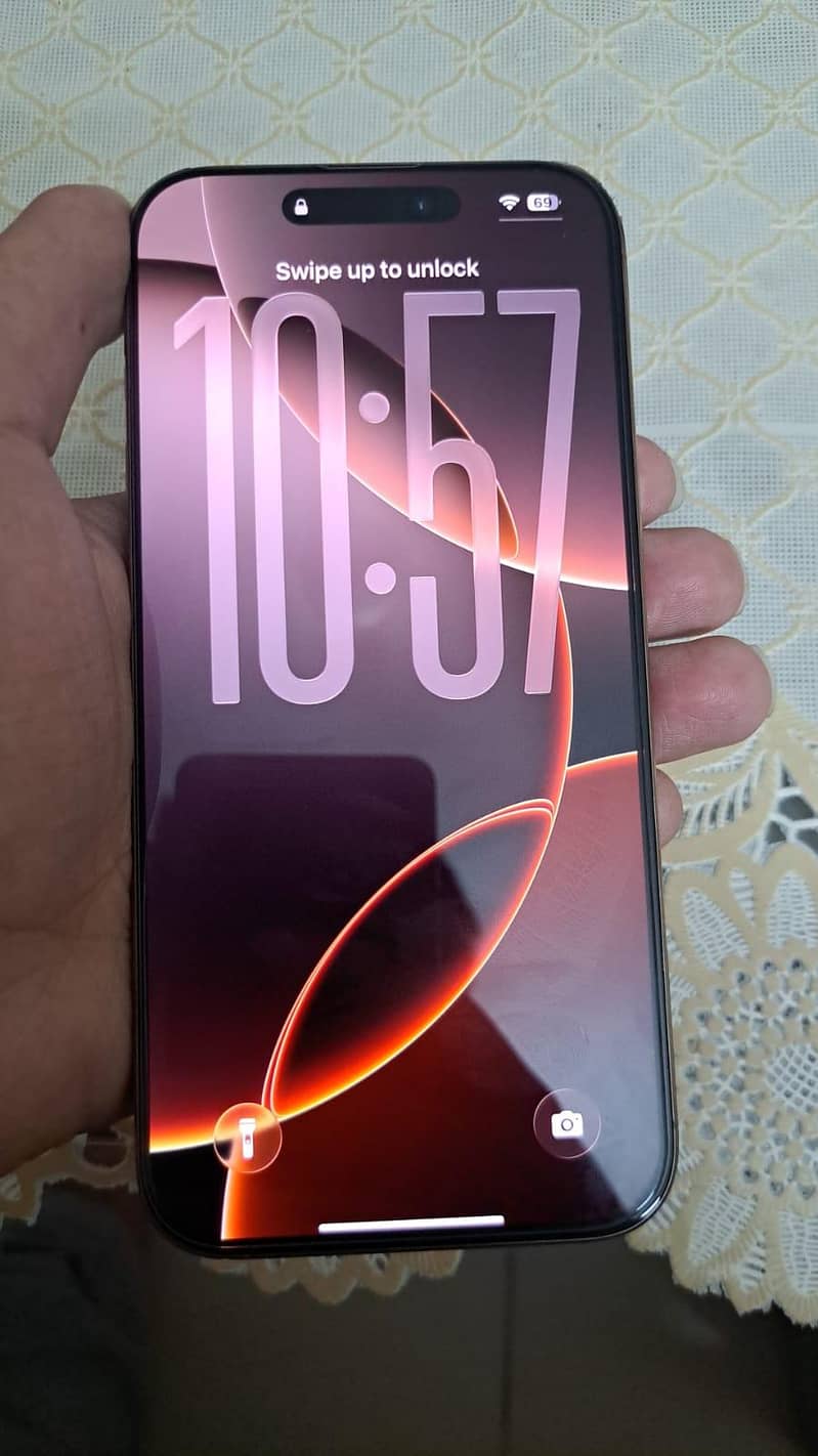 IPHONE 16 PRO MAX 1