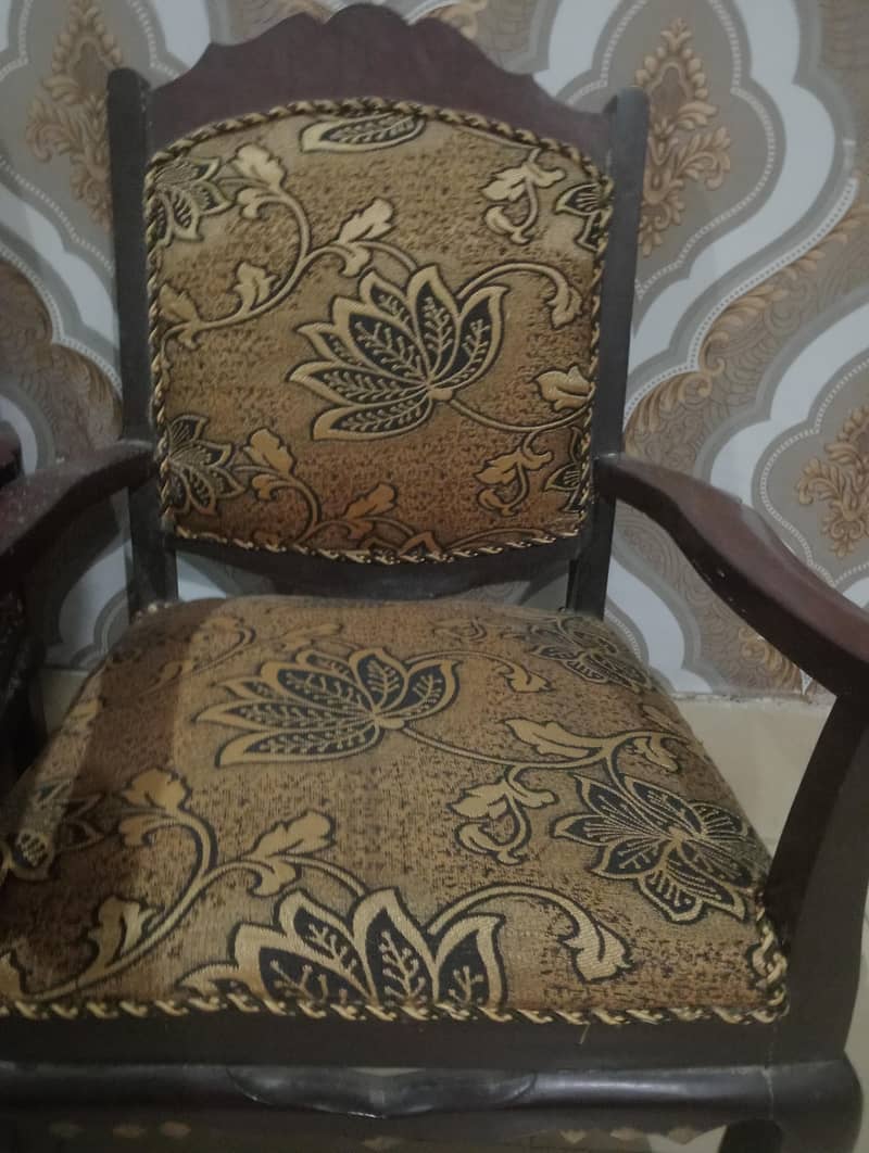 chairs 0