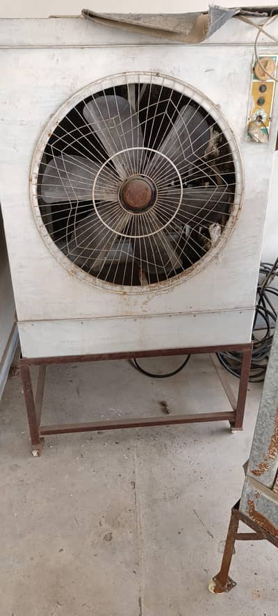FULL SIZE COOLER SALE WITH STAND