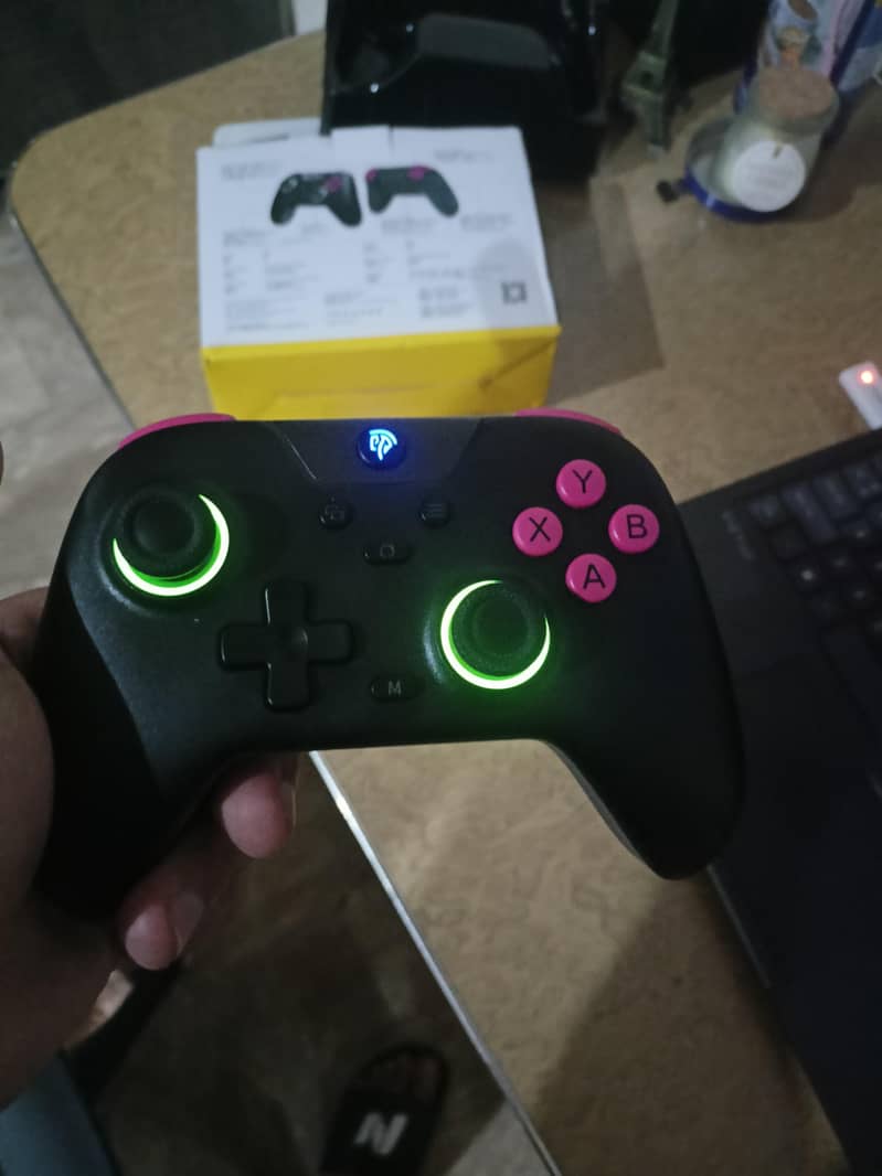X05 Wireless Controller 2