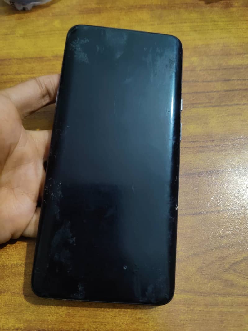One Plus 7 Pro 4
