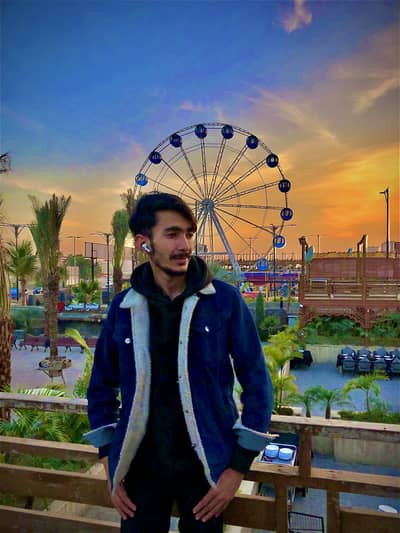 Malik Raza