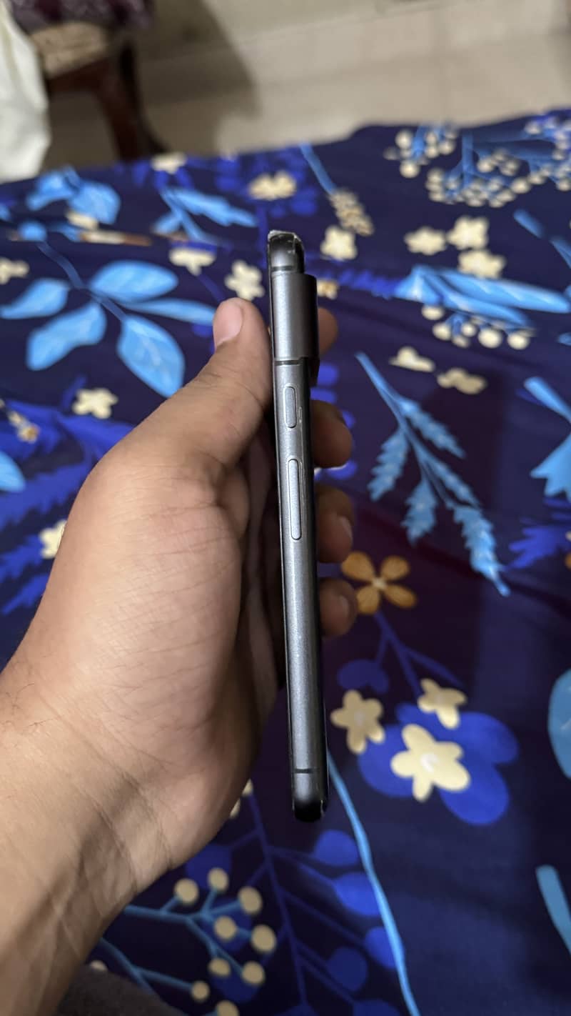 Google pixel 8 1
