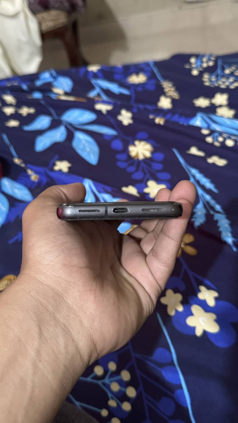 Google pixel 8 3