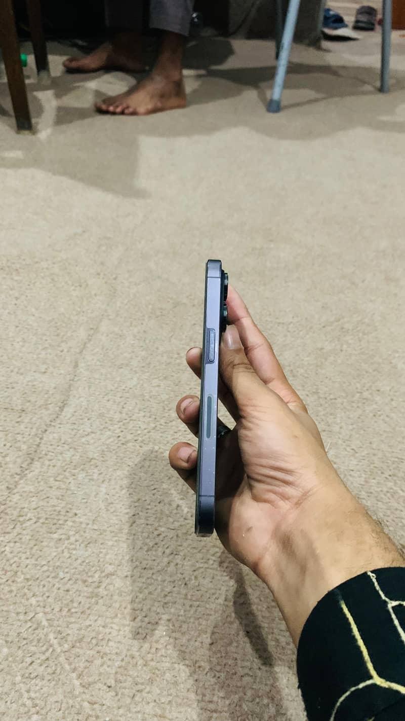 14 pro 4