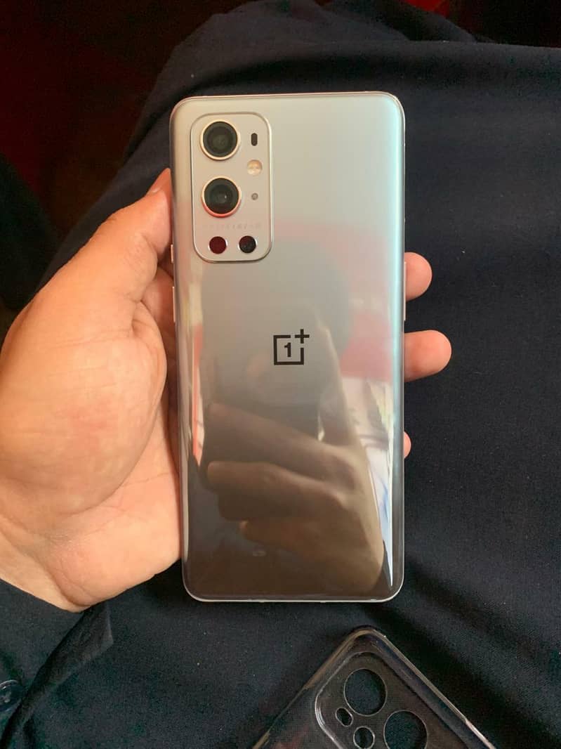 One Plus 9 pro 5