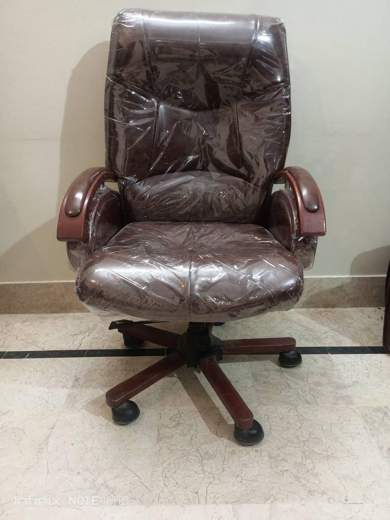 chairs 0