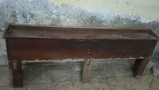 Bed wooden