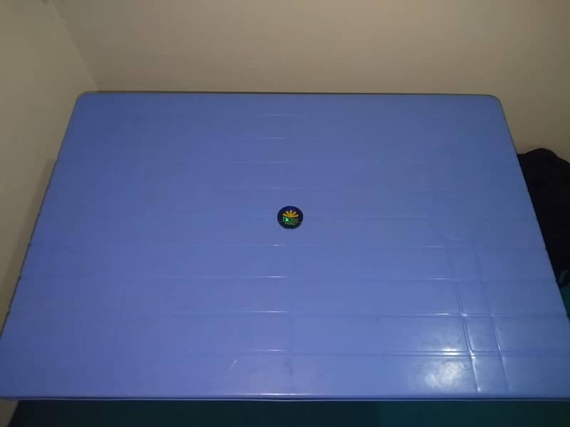 Plastice Table 1