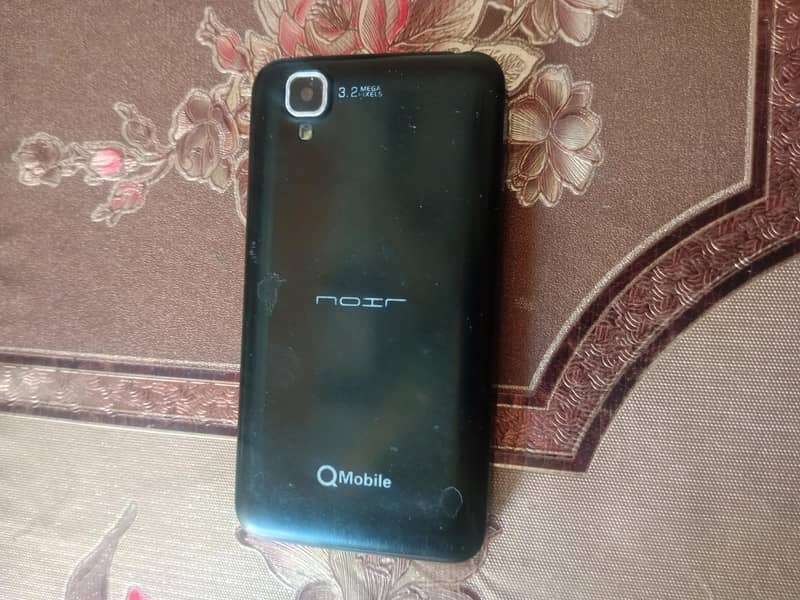 Q mobile 1