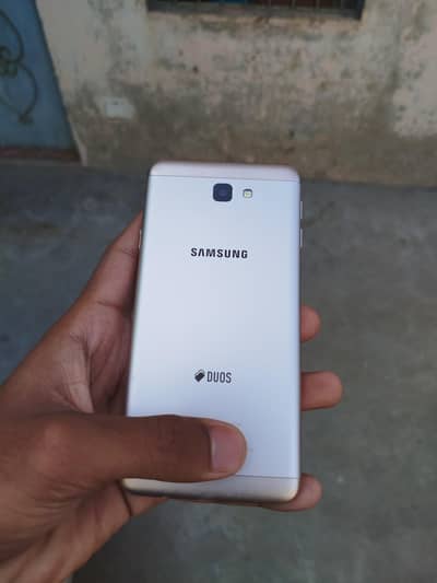 Samsung galaxy J7 Prime