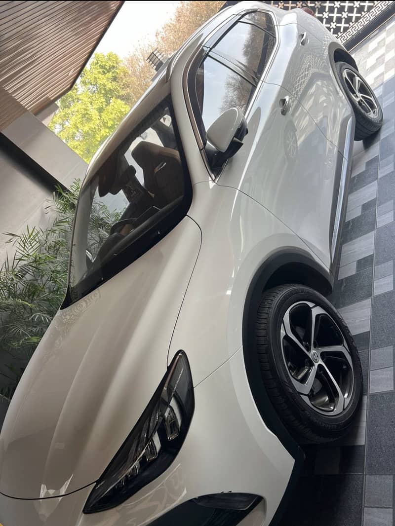 MG HS TROPHY EDITION 4