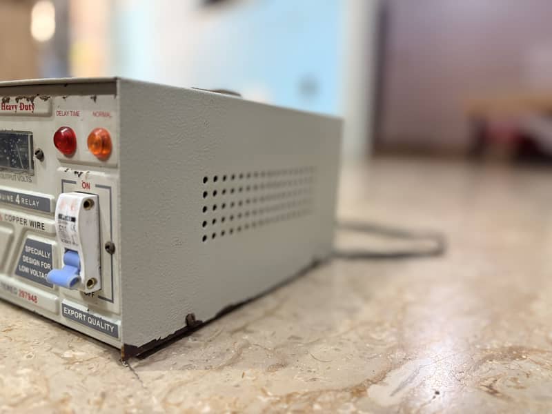 Stabilizer 2000 WATTS 2