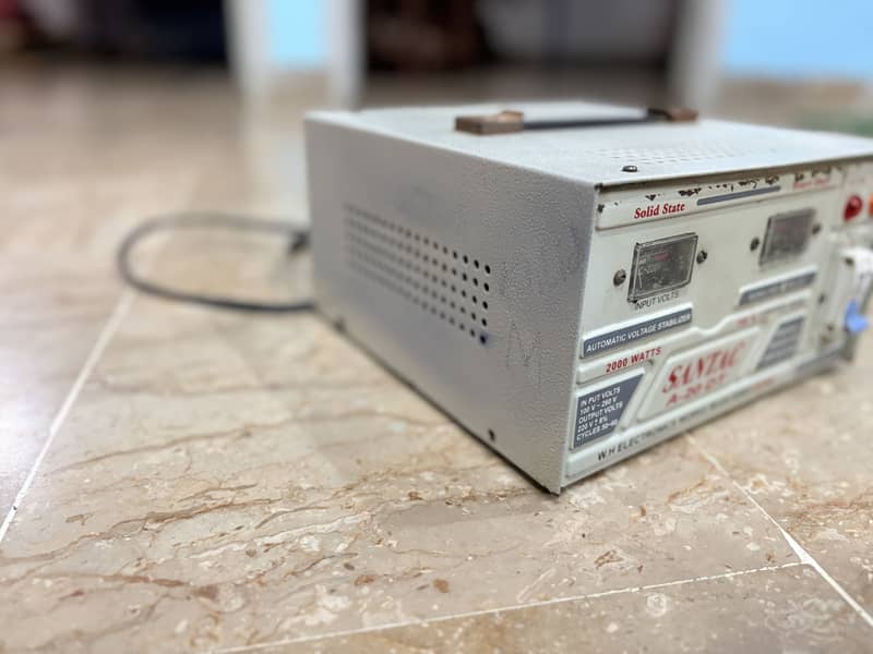 Stabilizer 2000 WATTS 3