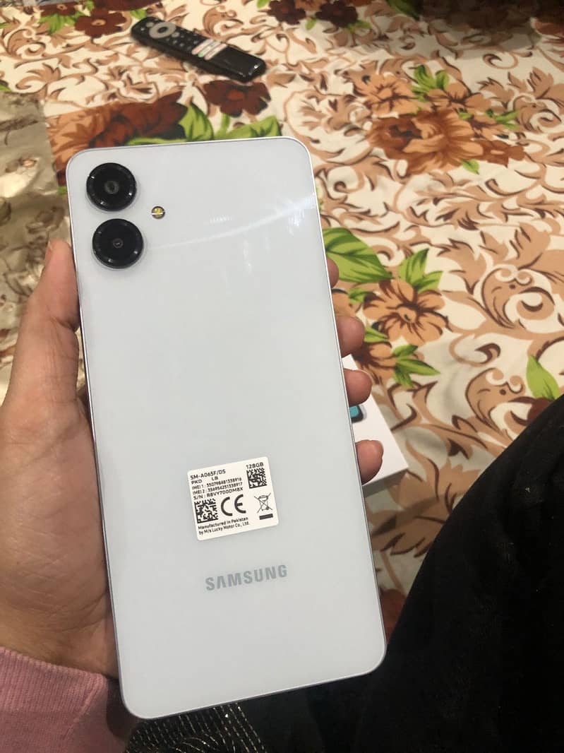 Samsung A06 3