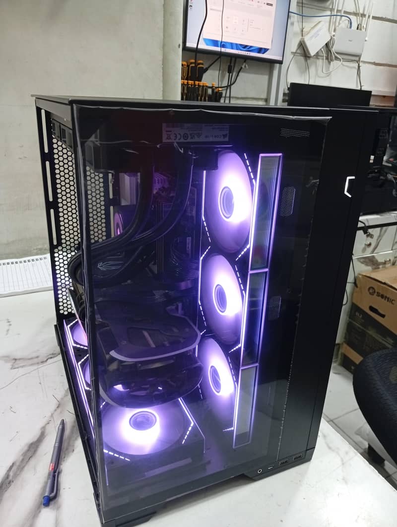 Extreme Performance Gaming & Rendering Rig 11