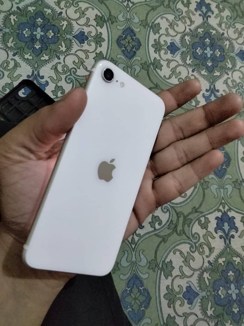 iPhone 3