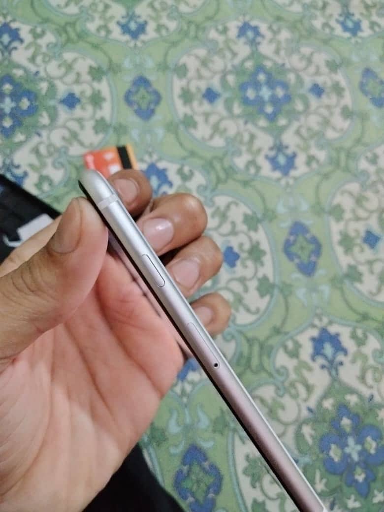 iPhone 7