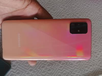 Samsung Galaxy A51 condition like a new 4/128 gb